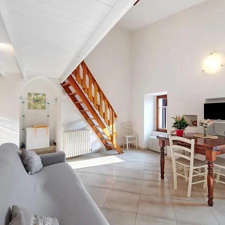 Casa de Férias Casa Tua Torre- Di Iseo Marone